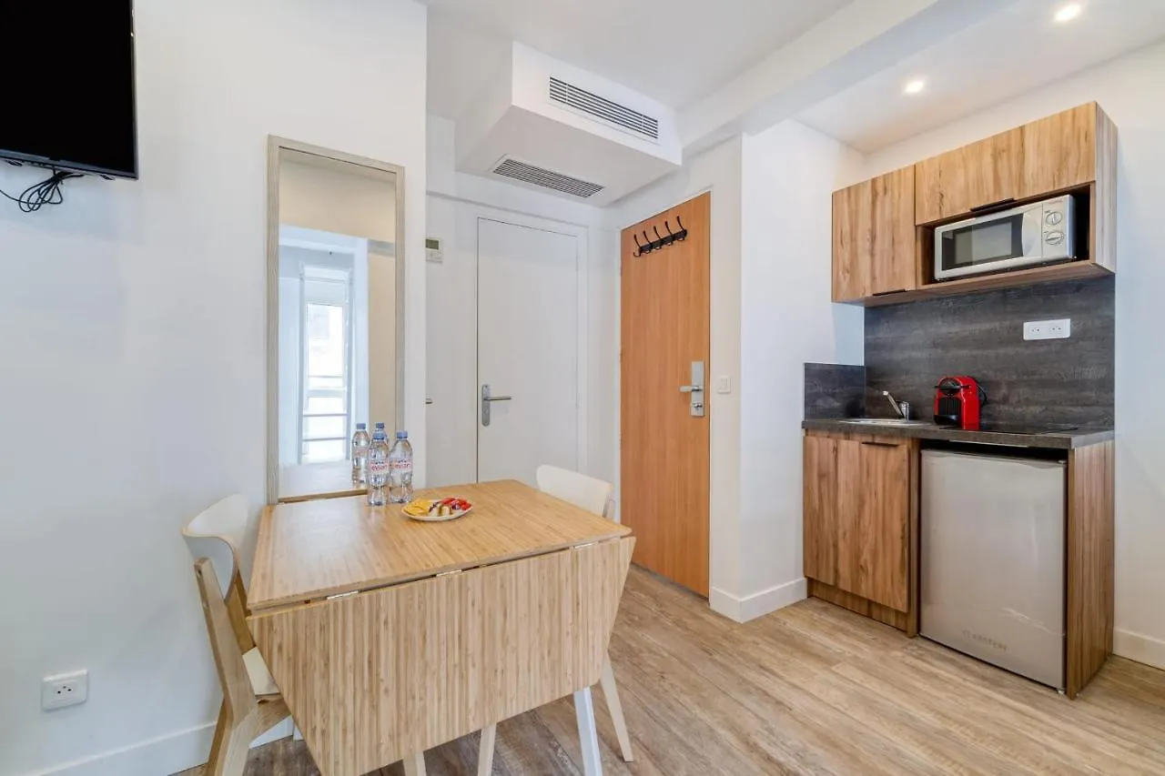 Apartment Beautiful Apartement With 2 Bedrooms In Paris Centre France
